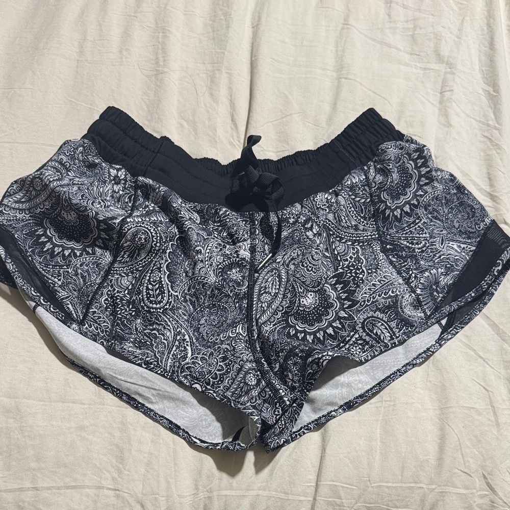 Lululemon Athletica Black Paisley Athletic Shorts
